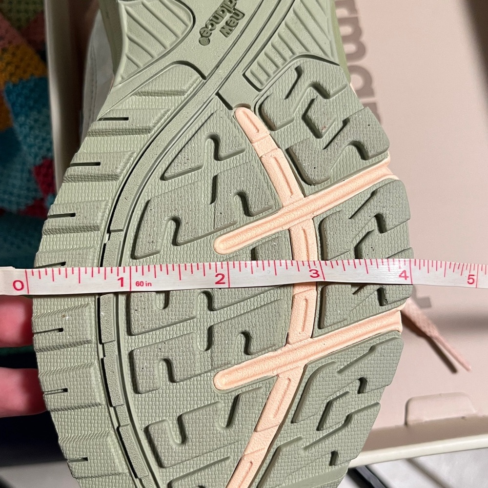 New Balance sage green and Peach Sneakers Joe freshgoods 993 - Picture 5 of 6